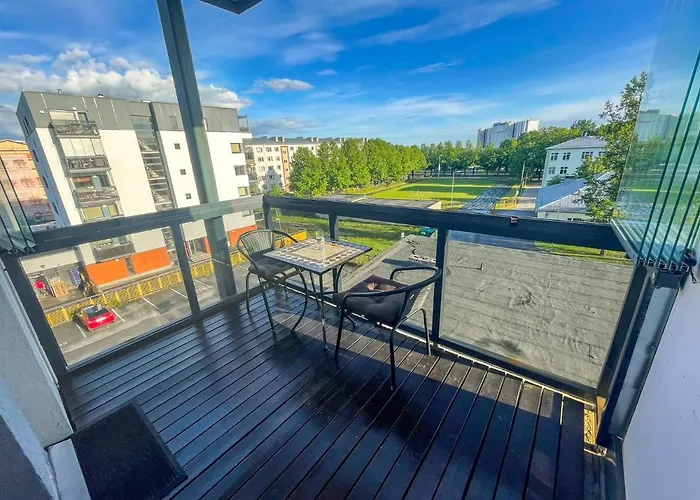 Side With A Balcony Appartement *