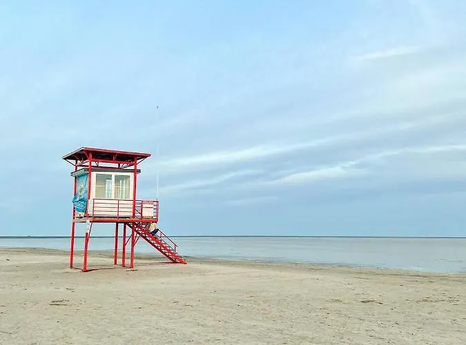 Side With A Balcony *